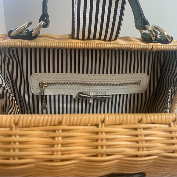 Henri Bendel Montauk Wicker Lunch Box - Picture 8 of 12
